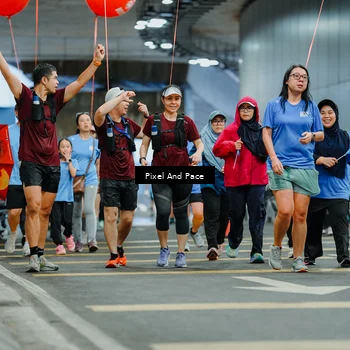 Runner Photo 7834631