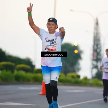 Runner Photo 7834656