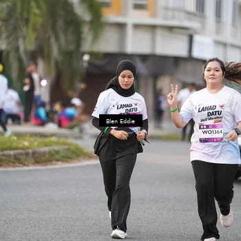 Runner Photo 7834692