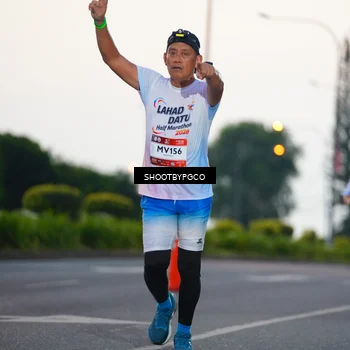 Runner Photo 7834725