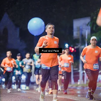 Runner Photo 7834735