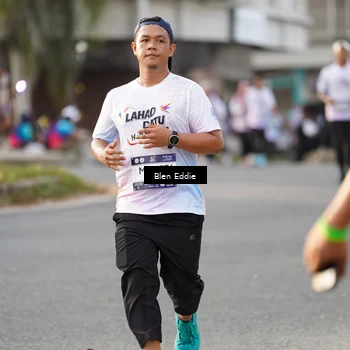 Runner Photo 7834747