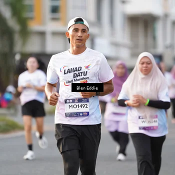 Runner Photo 7834761