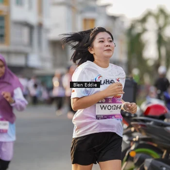 Runner Photo 7834833