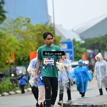 Runner Photo 7834857