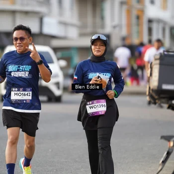 Runner Photo 7834859