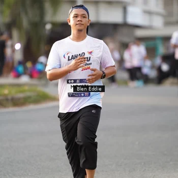 Runner Photo 7834888
