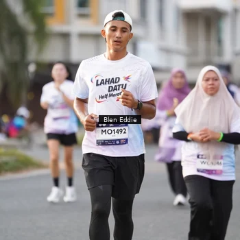 Runner Photo 7834890