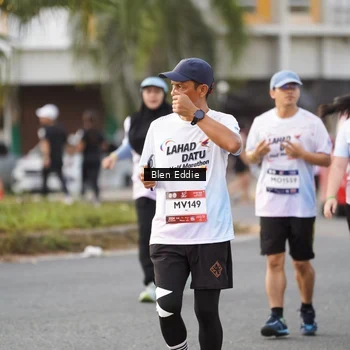 Runner Photo 7834954