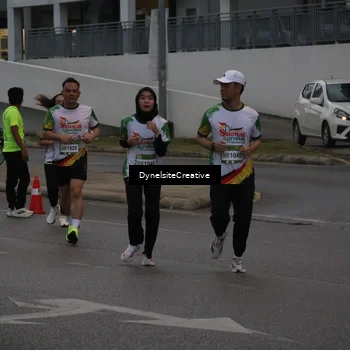 Runner Photo 7835010