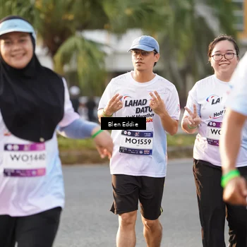Runner Photo 7835025