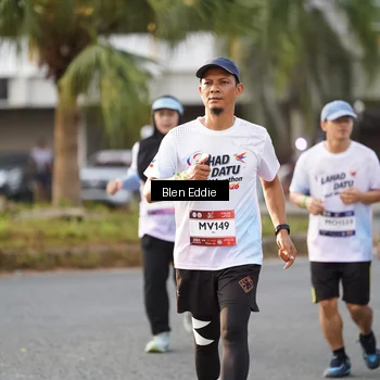 Runner Photo 7835061
