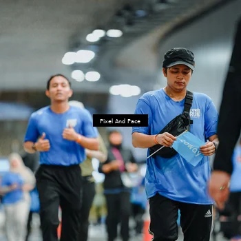 Runner Photo 7835075