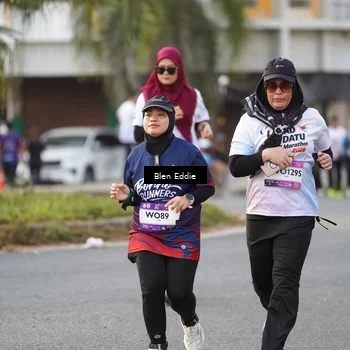 Runner Photo 7835113