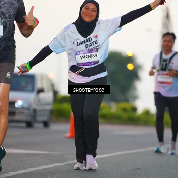 Runner Photo 7835122
