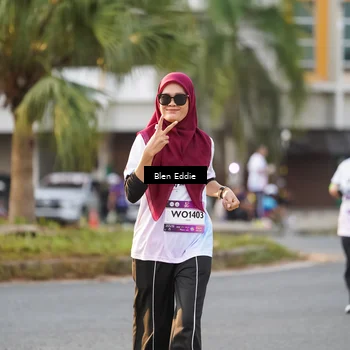 Runner Photo 7835159