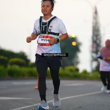 Runner Photo 7835193