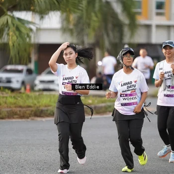 Runner Photo 7835201