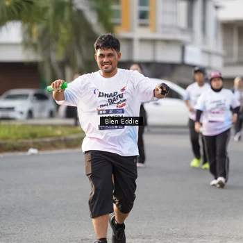Runner Photo 7835206