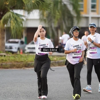 Runner Photo 7835207
