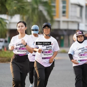 Runner Photo 7835214