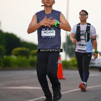Runner Photo 7835242