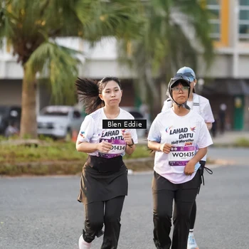 Runner Photo 7835247