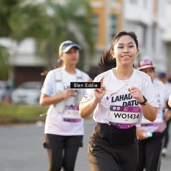 Runner Photo 7835252