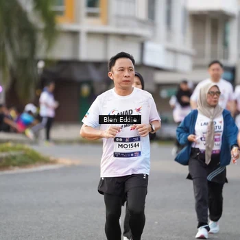 Runner Photo 7835277