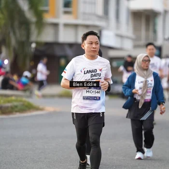 Runner Photo 7835281