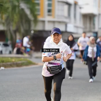 Runner Photo 7835283