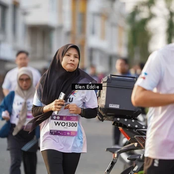 Runner Photo 7835284