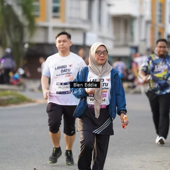 Runner Photo 7835305