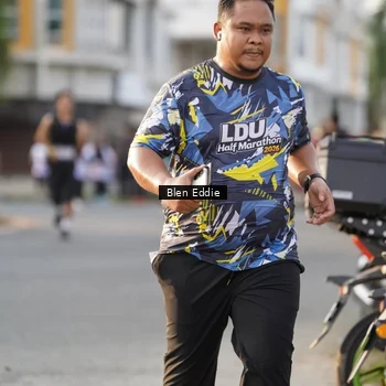 Runner Photo 7835313