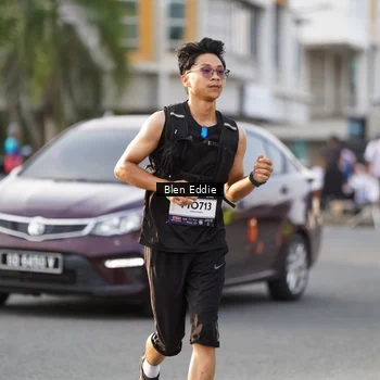 Runner Photo 7835332