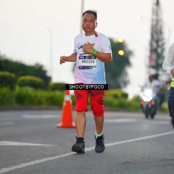 Runner Photo 7835336