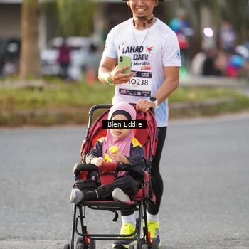 Runner Photo 7835346