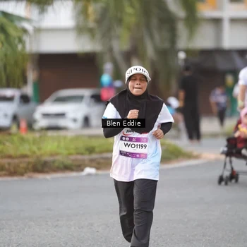 Runner Photo 7835351