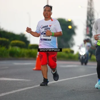 Runner Photo 7835356