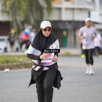 Runner Photo 7835363