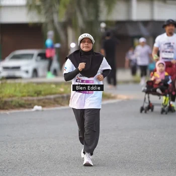 Runner Photo 7835364