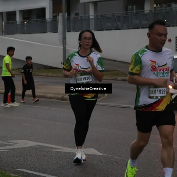 Runner Photo 7835368