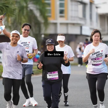 Runner Photo 7835373