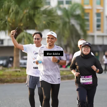 Runner Photo 7835377