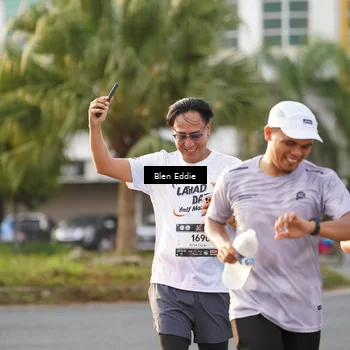 Runner Photo 7835389