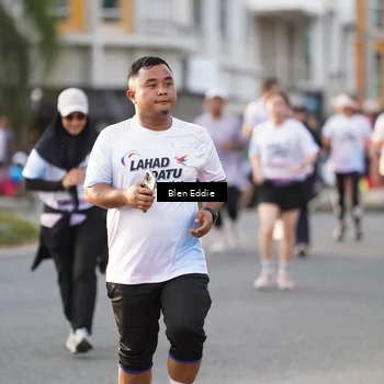 Runner Photo 7835406