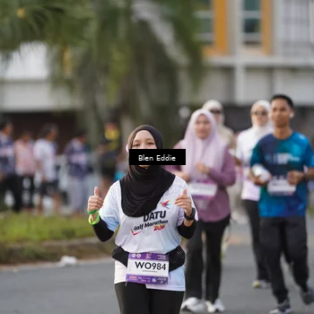 Runner Photo 7835411