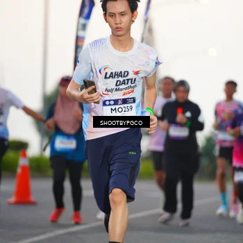 Runner Photo 7835493