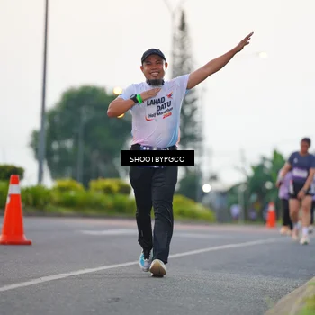 Runner Photo 7835538