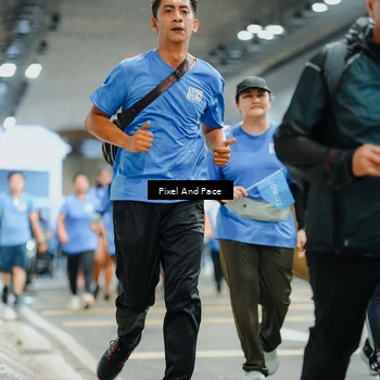 Runner Photo 7835540